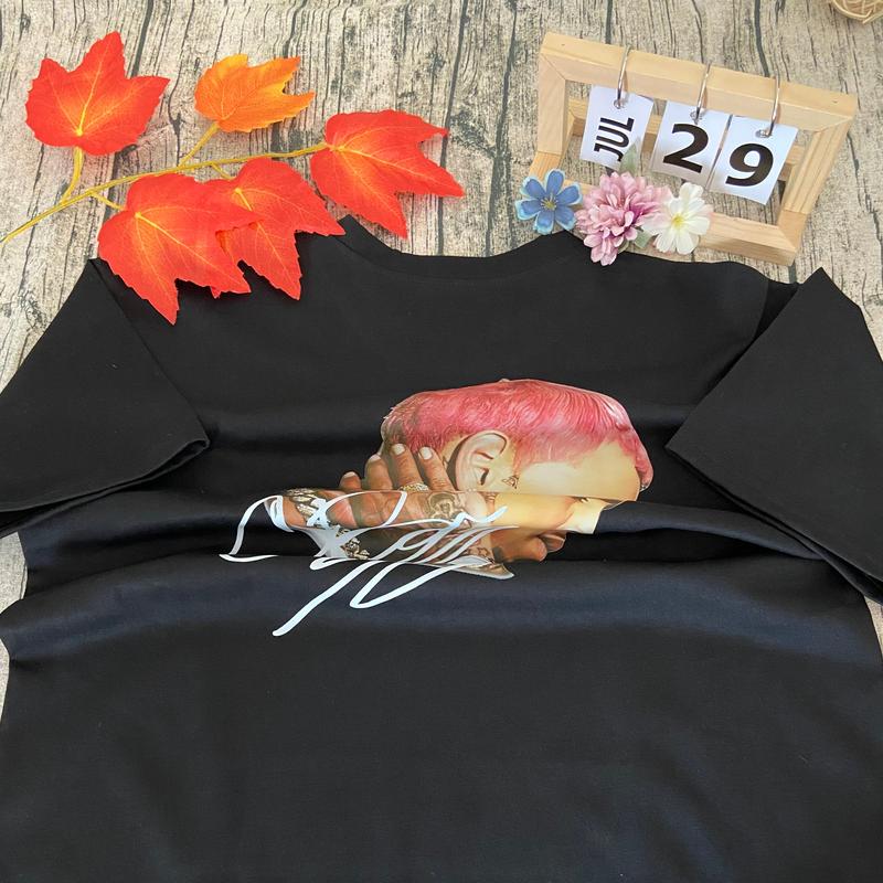 Br33zy Graphic TShirts, Vintage Rapper Music Sweatshirt Gift for Fans