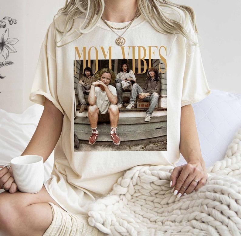 Mom Vibes Thug Life Shirt, Vtg 90s Mom Vibes Shirt, Cool Mom Empower Womens, Unisex Short Sleeve Tee Shirt Top Womenswear