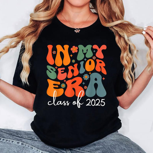Groovy In My Senior Era Class of 2025 Cute Graduation Party T-Shirt