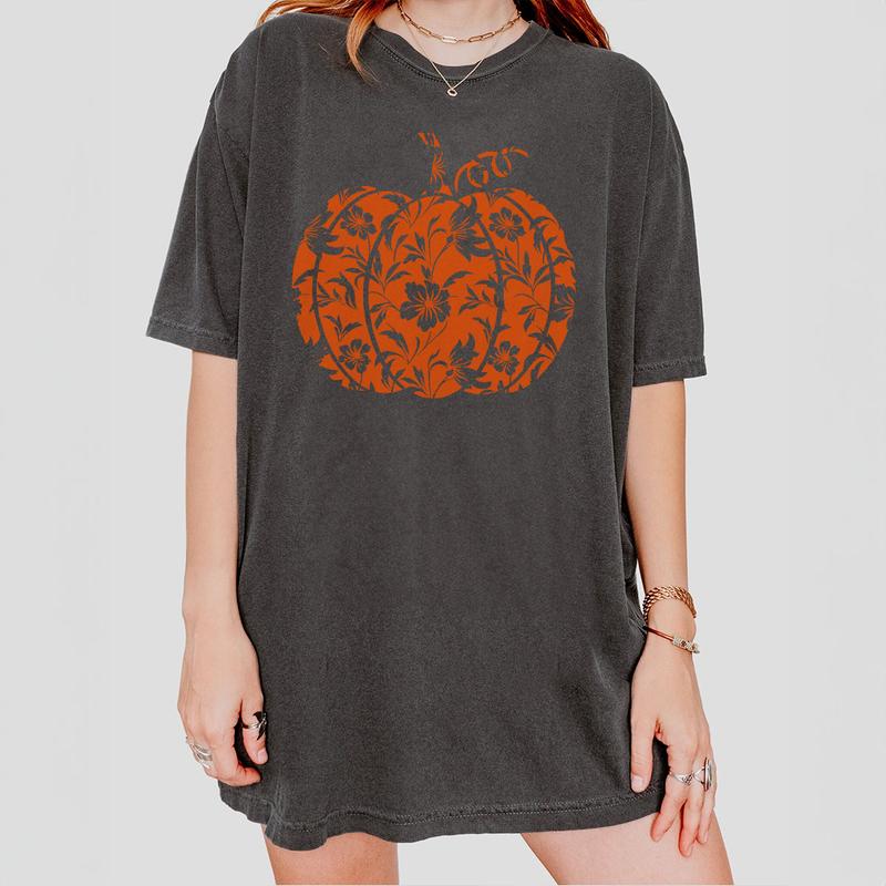 Floral Pumpkin Shirt, Halloween Shirt, Halloween Pumpkin Shirt, Fall Comfort Tee, Fall Shirt for Woman, Pumpkin Shirt, Autumn Shirt, Pumkin Floral Shi