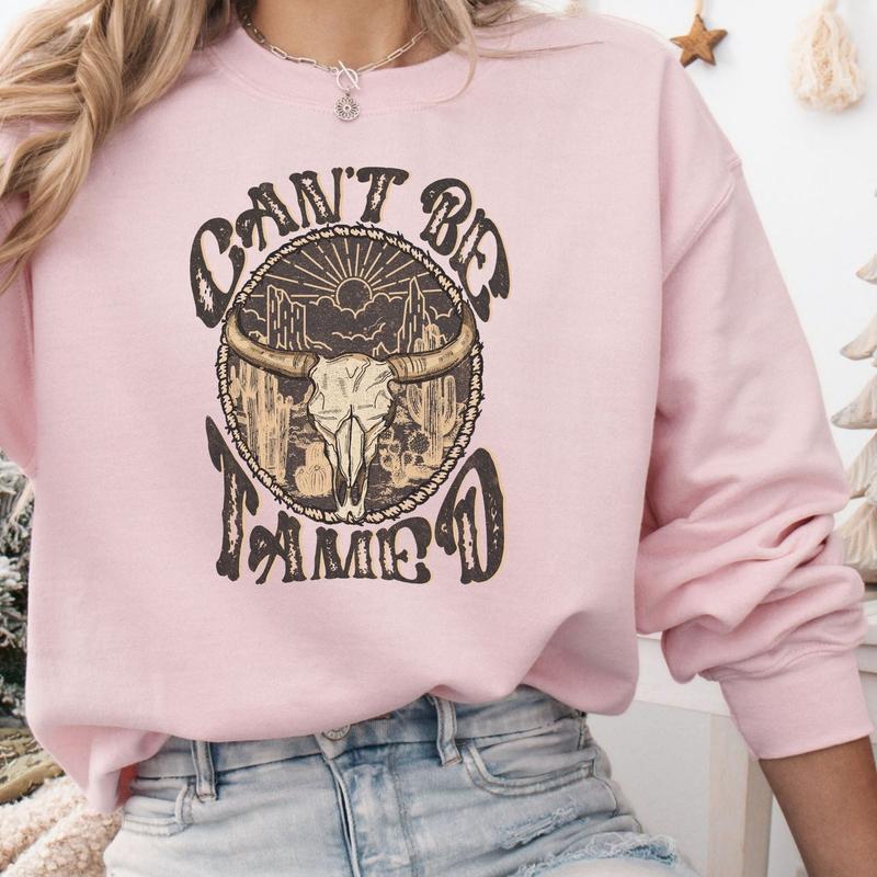 Can't Be Tamed Crewneck Sweatshirt, Womenswear Soft Printed Sweatshirt, Country Music Cozy Oversized Top Fleece Day