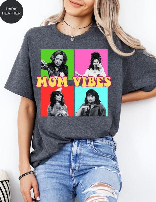 90’s Mom Vibes Vintage Funny Mom T-Shirt, Retro Funny Mom T-Shirt, Mom Life Unisex Gildan Shirt Top Womenswear