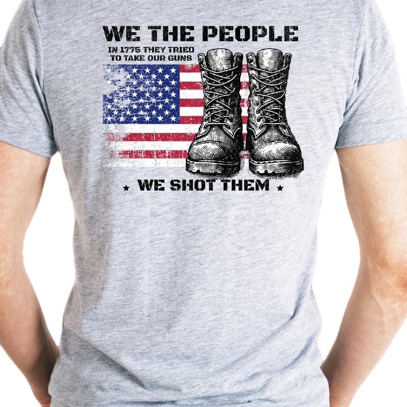 'We the People, in 1775 they tried to take our guns' - Menswear, Top Crewneck t shirt