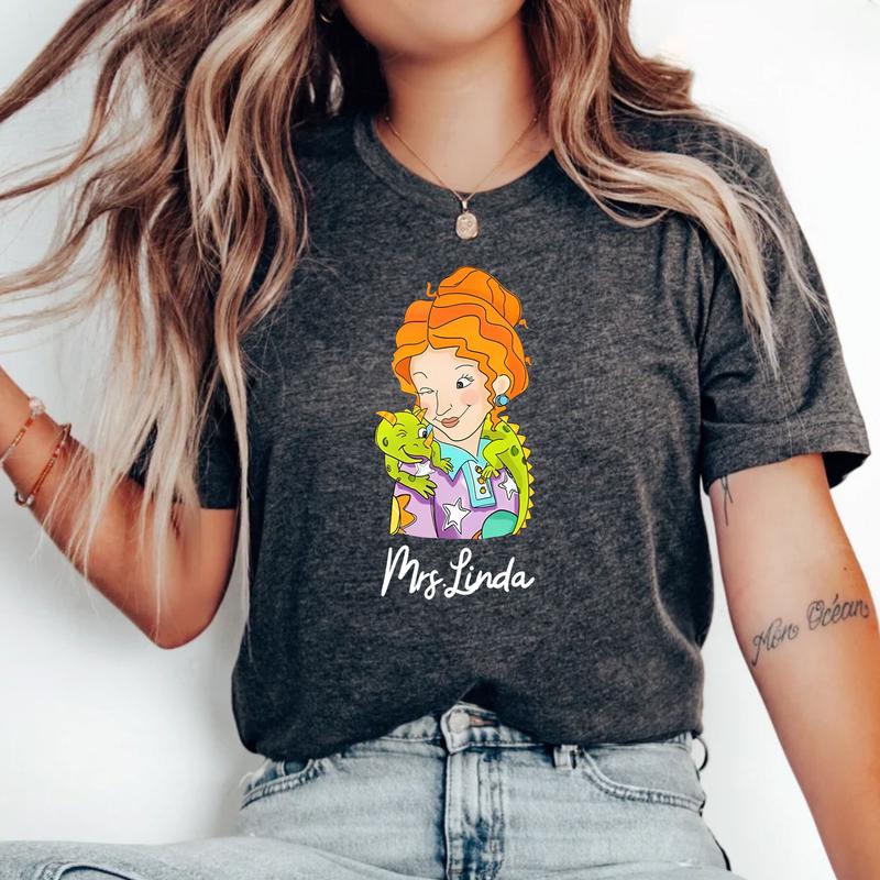 Take Chances Make Mistakes Get Messy Shirt, Miss Frizzle Shirt, Magic School Bus Shirt, Custom Name Teacher Shirt ( Please Inbox Message Or Note In Or