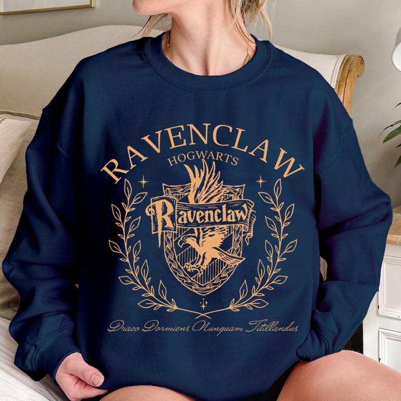 Vintage Wizard House Sweatshirts, Hogwarts House Sweatshirt, HP Wizard School Shirt, Potter Sweater Gift, Harry Magic, Universal Studios Fan