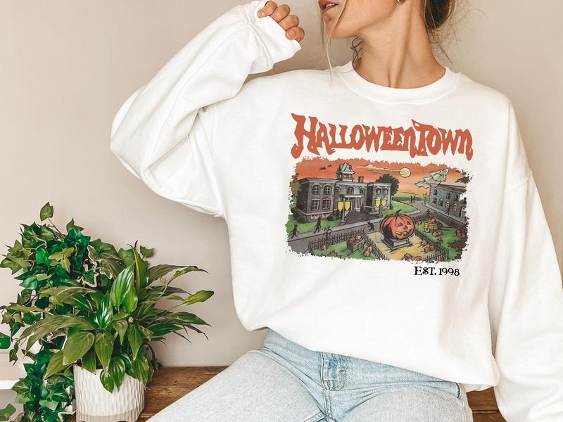Halloweentown EST 1998 Crewneck Sweatshirt, Hoodie, T-shirt, Gift For Halloween