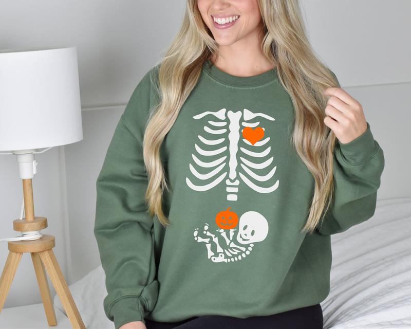 Skeleton Halloween Maternity Sweatshirt, Funny Pregnancy Announcement Shirt 2024, Pregnant Women Costume, Fall New Mom Sweater, Mommy to Be