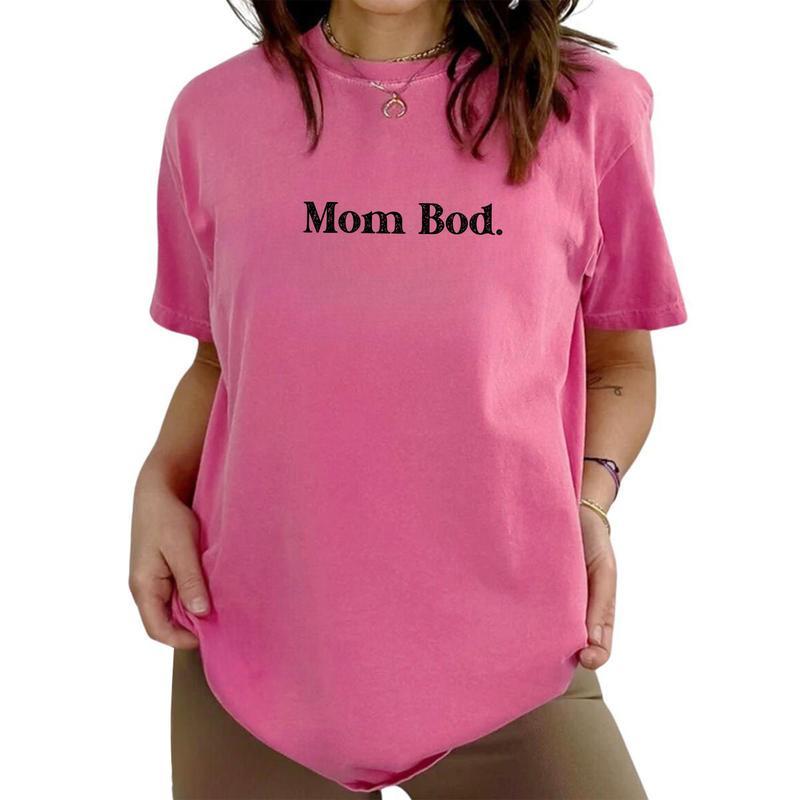 Mom Bod Vintage Tee, Funny Mom Vintage Graphic Tee Women, Mom Life Unhinged Shirts For Women, Motherhood Shirts For Mom, Women Outfit, Mother's Day Gi