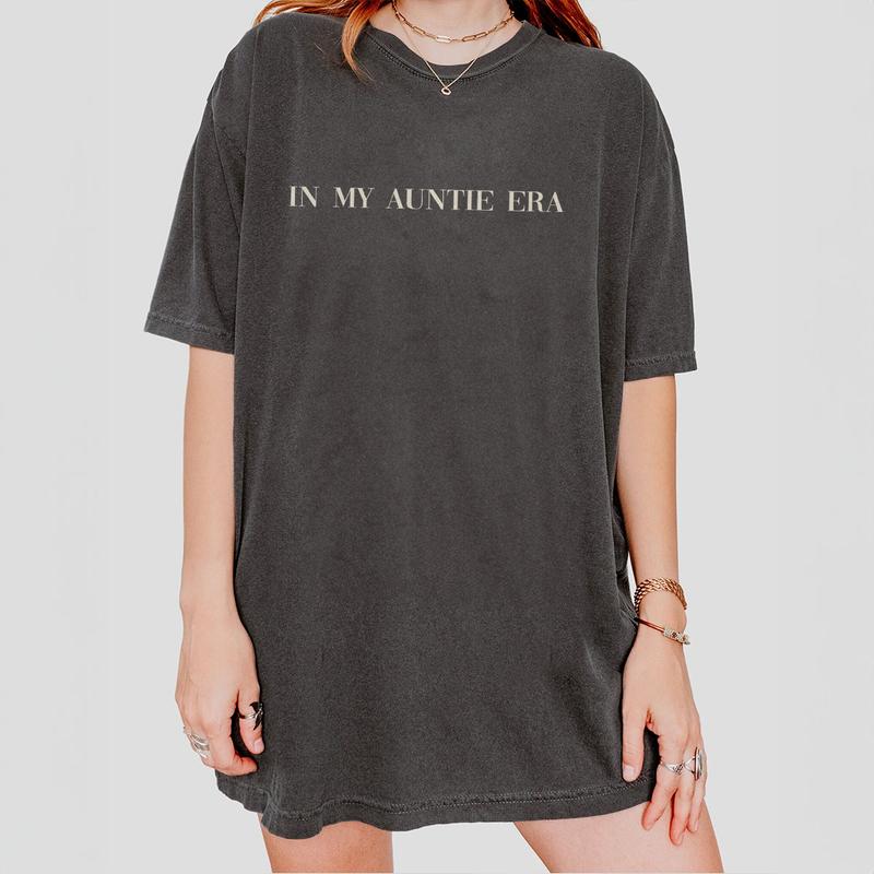 In My Auntie Era Shirt, Aunt Comfort Shirt, Aunt Era Shirt, Funny Auntie Gift, Retro Aunt Shirt, Promoted To Aunt, Birthday Gift For Aunt, Cool Aunt C