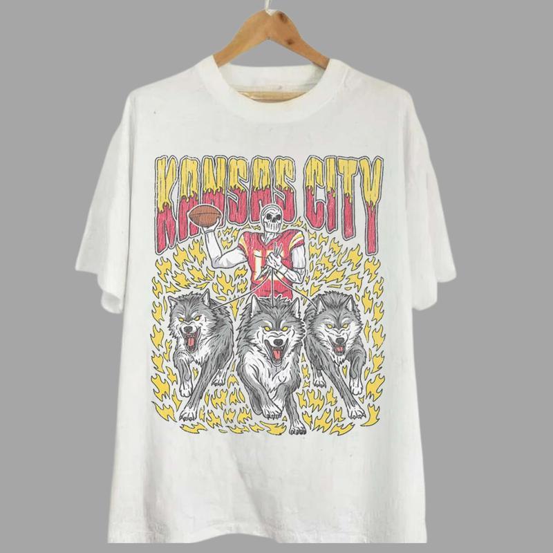 Retro Skeleton All Teams Football T-shirt, Gildan 5000 Unisex Crewneck Sport Classic T-Shirt, All Teams Football, White Menswear Soft Tee, Vintage Gra