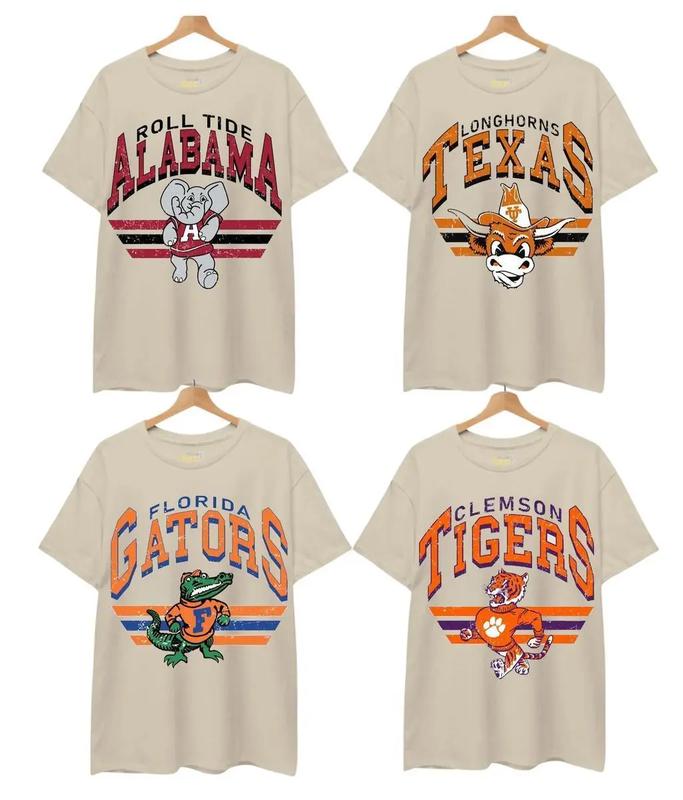 Vintage College Mascot All Football Teams T-Shirt Streetwear Menswear Top Shortsleeve Sports Classic Tee Casual Tropical Human Underwear Tshirt