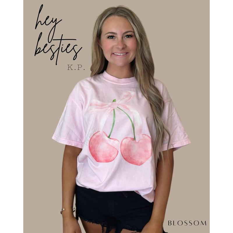 Kylie Pitts HEY BESTIES Shirt