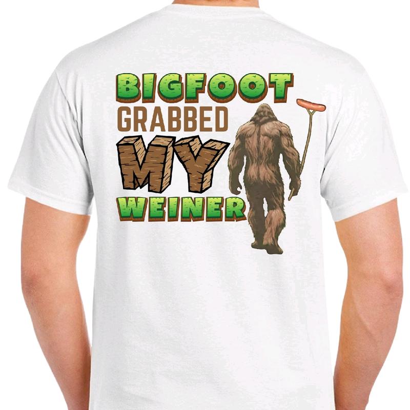 Bigfoot Grabbed my weiner - men's T-shirt Cotton Menswear Tshirt Top Crewneck Casual Shortsleeve