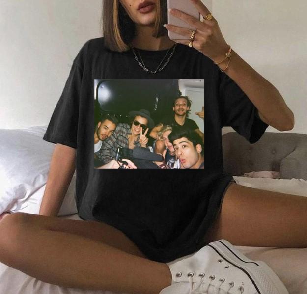 Vintage One Direction Selfie T-Shirt, Thank You One Direction Gift For Fan, Music Tour T-Shirt Casual Cotton