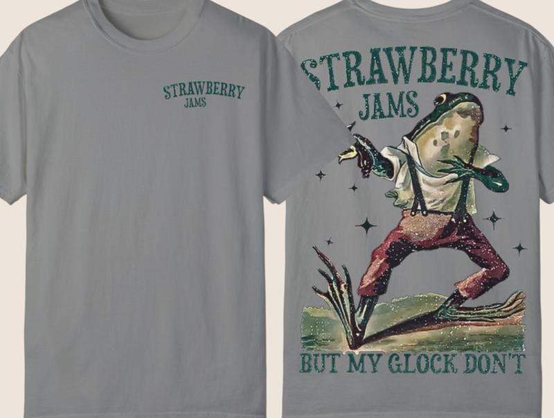 Strawberry Jams But My Don't Vintage Graphic T-Shirt, Frog Shirt, Oversized Shirt, Gift, Oversized T-Shirt Classic Cotton Menswear Top