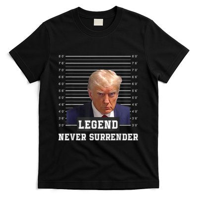 Free Donald Trump Mug Shot President Never Surrender T-Shirt