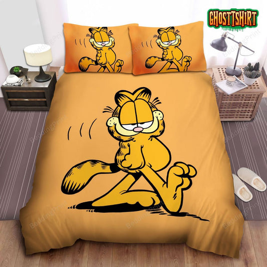 Garfield Smiling And Walking Slowly Bed Sheets Duvet Cover Bedding Set