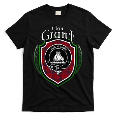 Grant Clan Crest Scottish Clan Grant Family Crest Badge T-Shirt