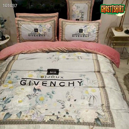 Givenchy Bedding Set