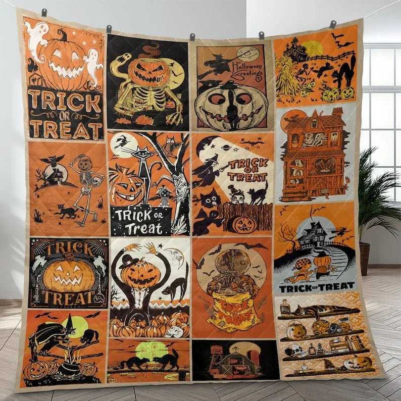 Personalized Vintage Retro Spooky Halloween 3-Piece Quilt Bedding Set With Pillowcases
