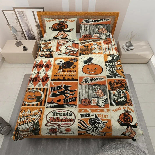 Personalized Retro Vintage Spooky Season Halloween 3-Piece Quilt Bedding Set With Pillowcases