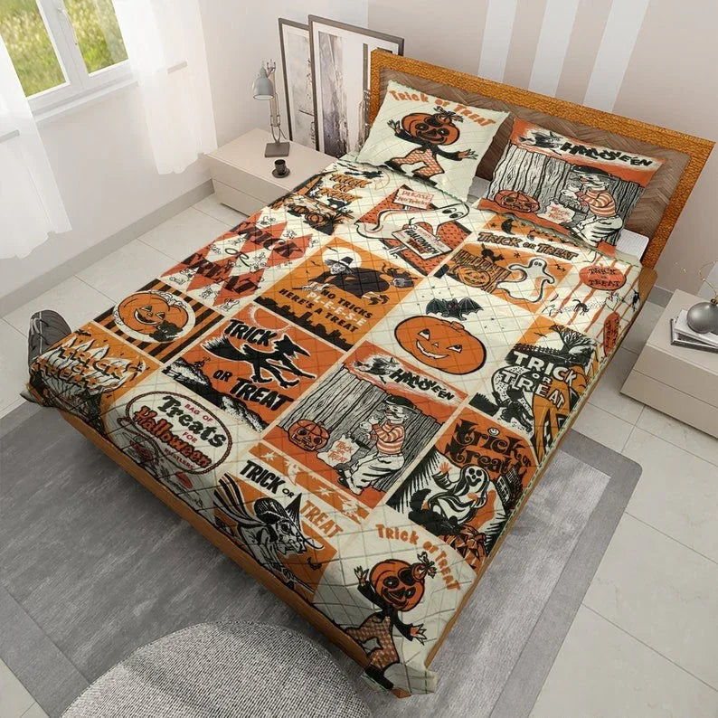 Personalized Retro Vintage Spooky Season Halloween 3-Piece Quilt Bedding Set With Pillowcases