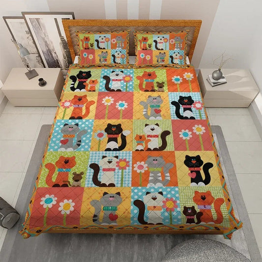 Personalized Vintage Cartoon Cat with Flower Halloween 3-Piece Quilt Bedding Set With Pillowcases