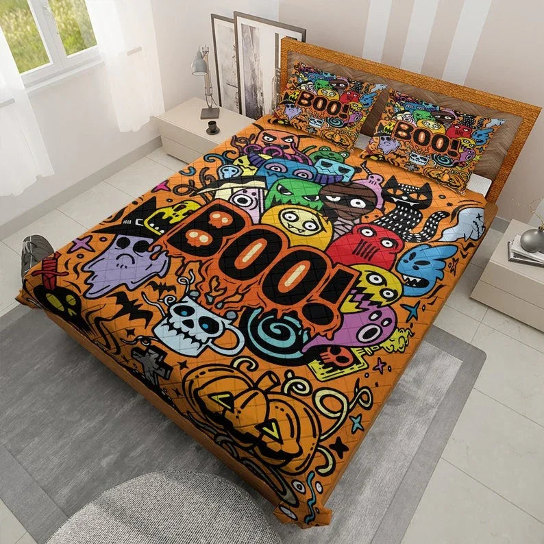 Personalized Vintage Spooky Season Monster Halloween 3-Piece Quilt Bedding Set With Pillowcases
