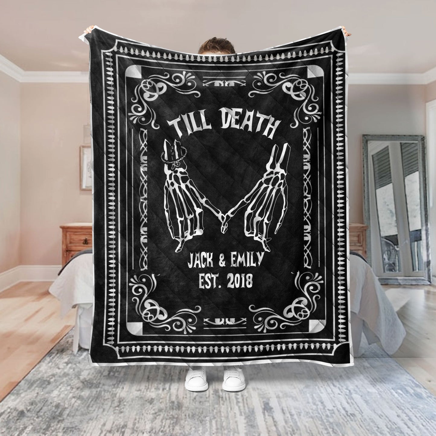 Personalized Skeleton Couple Quilt Set, Halloween Wedding Quilt Blanket & Pillowcase, Custom Name Quilt Bedding Set, Halloween Gothic Gift