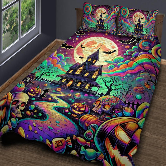 Personalized  Vibrant Haunted House Halloween Quilt Bedding Set 3-Pc
