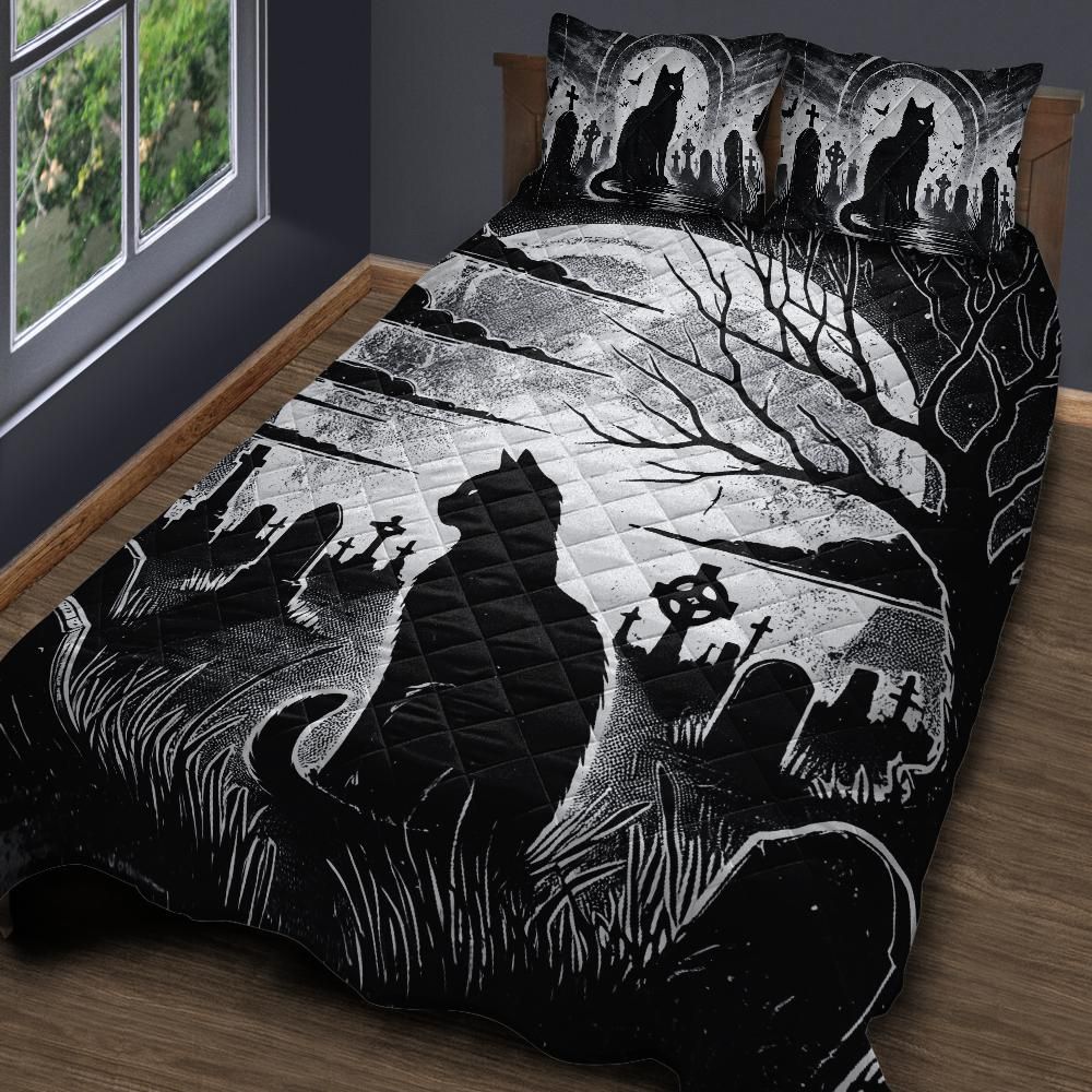 Personalized  Gothic Graves and Black Cat Quilt Bedding Set 3-Pc for Halloween