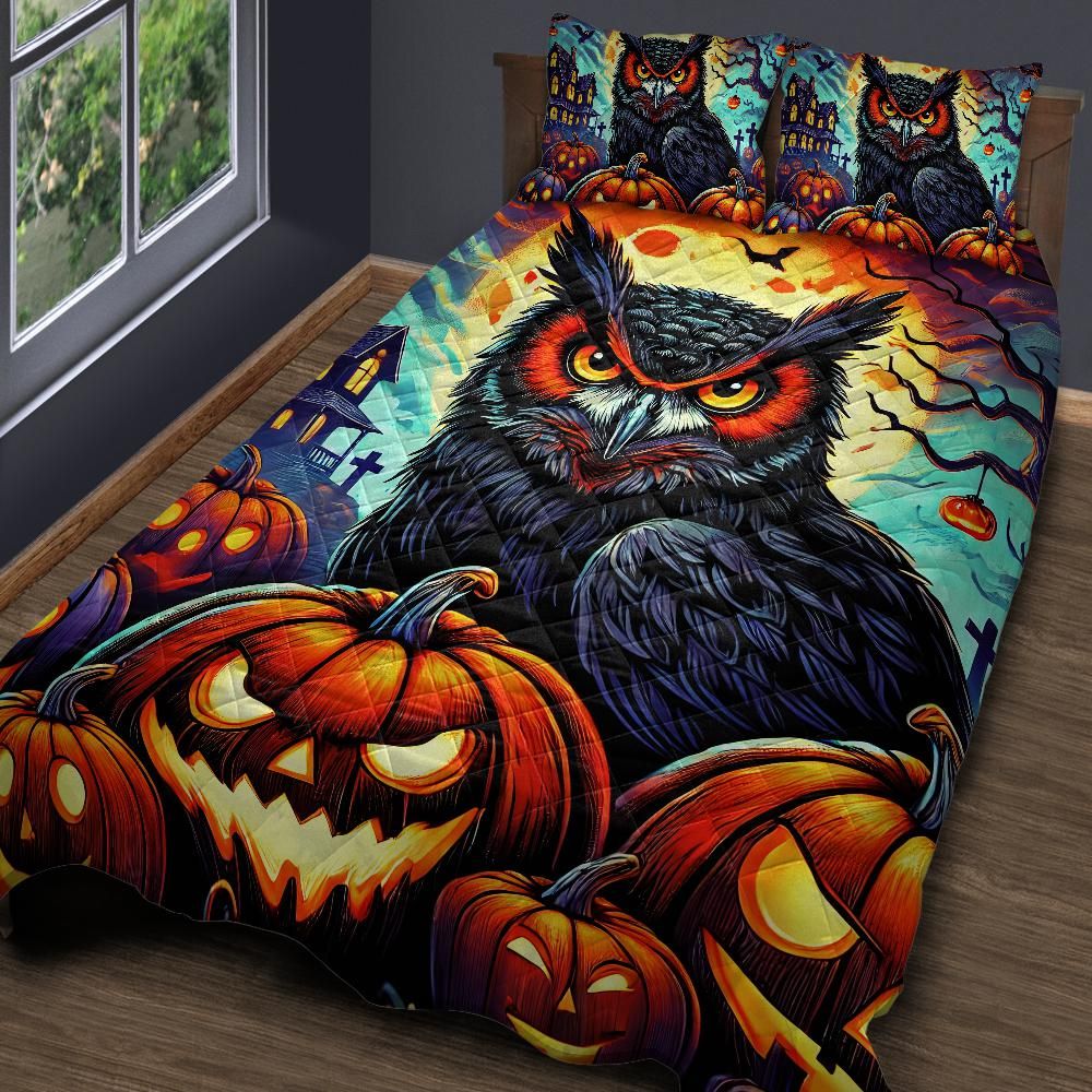 Personalized  Pumpkin Halloween Owl Quilt Bedding Set 3-Pc for Spooky Home Decor