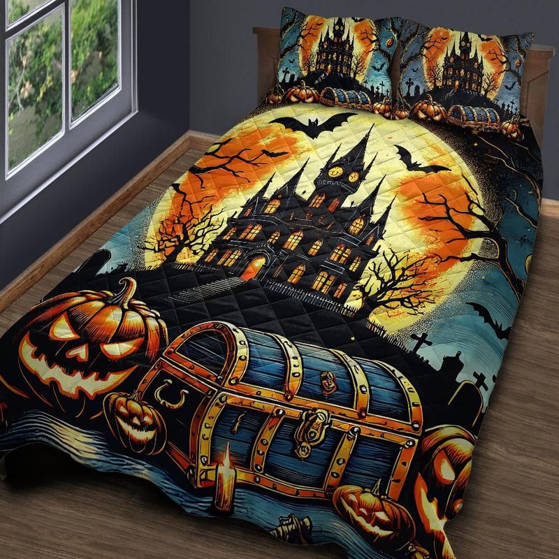 Personalized  Pumpkin and Gothic Castle Halloween Quilt Bedding Set 3-Pc